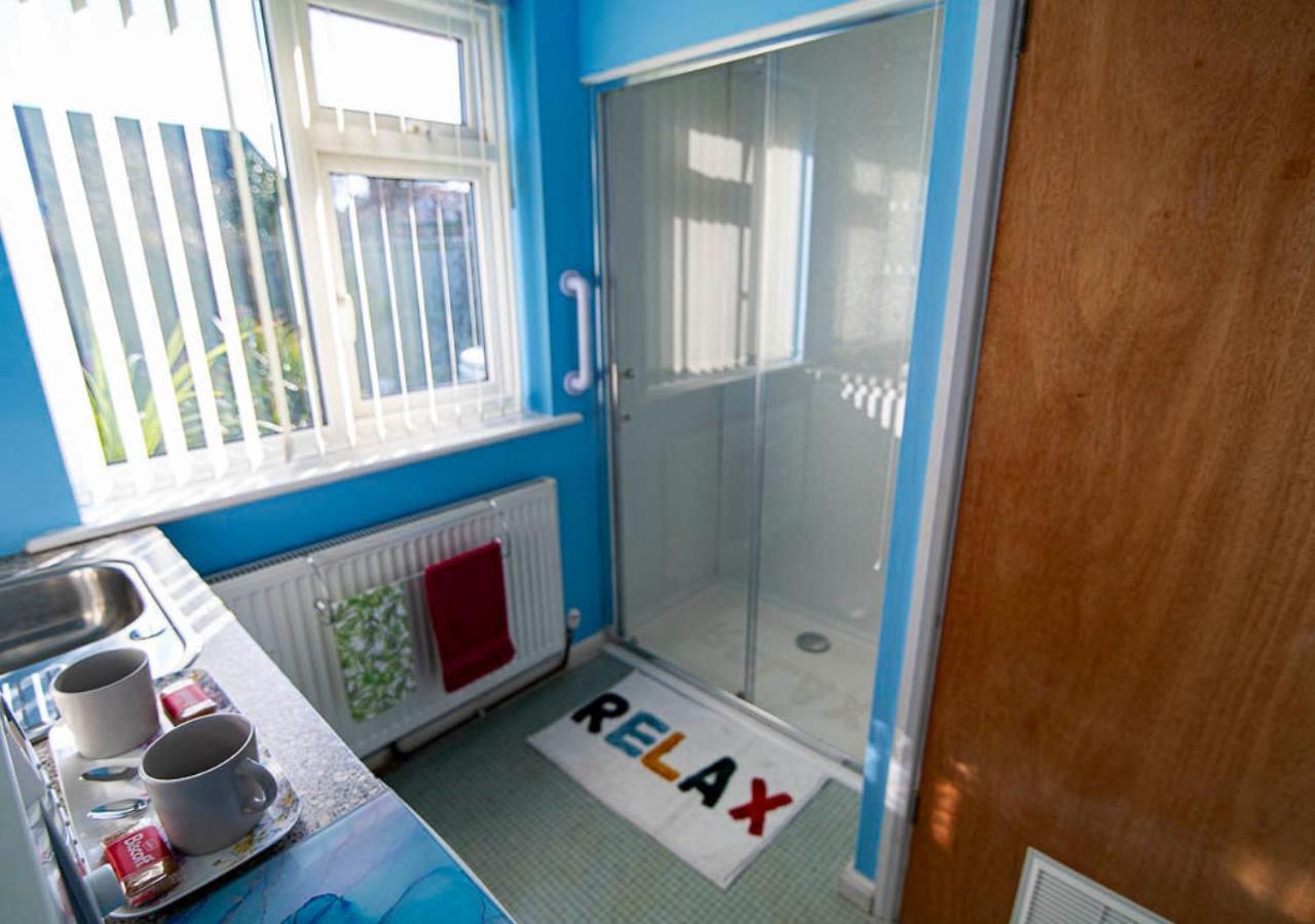 Broadstairs, Bays & Golf - Sleeps 2 Apartman Kültér fotó