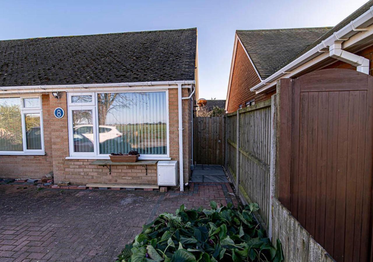 Broadstairs, Bays & Golf - Sleeps 2 Apartman Kültér fotó